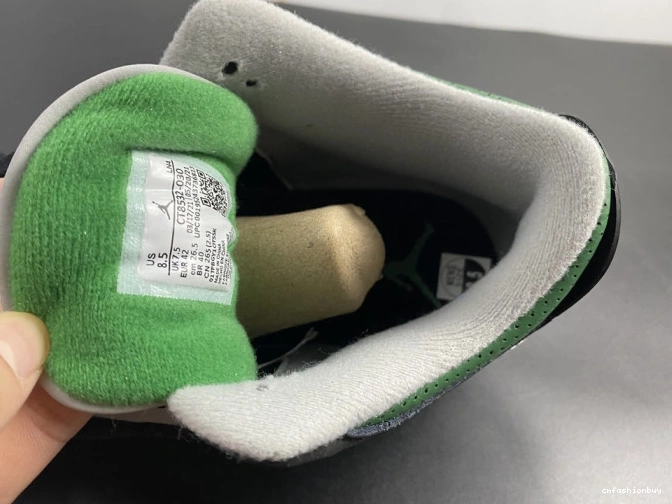 Green 3 CT8532-030 Jordan Pine Air 0913